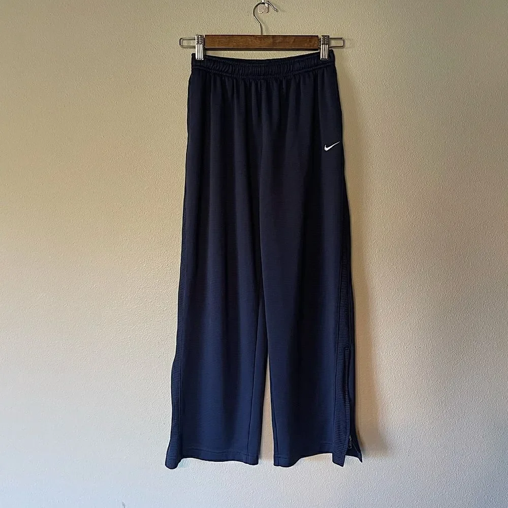 Youth Nike “FIT DRY”, Dark Navy Blue, Athletic Pants. Size Large (10/12).